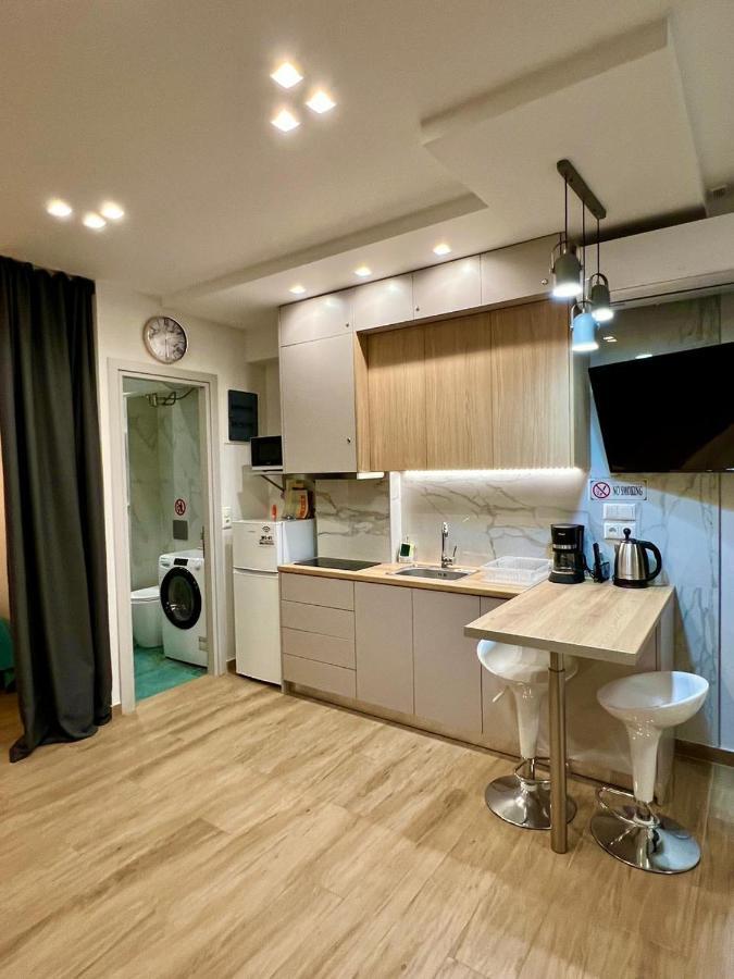 Smart Modern Apartment Athene Buitenkant foto